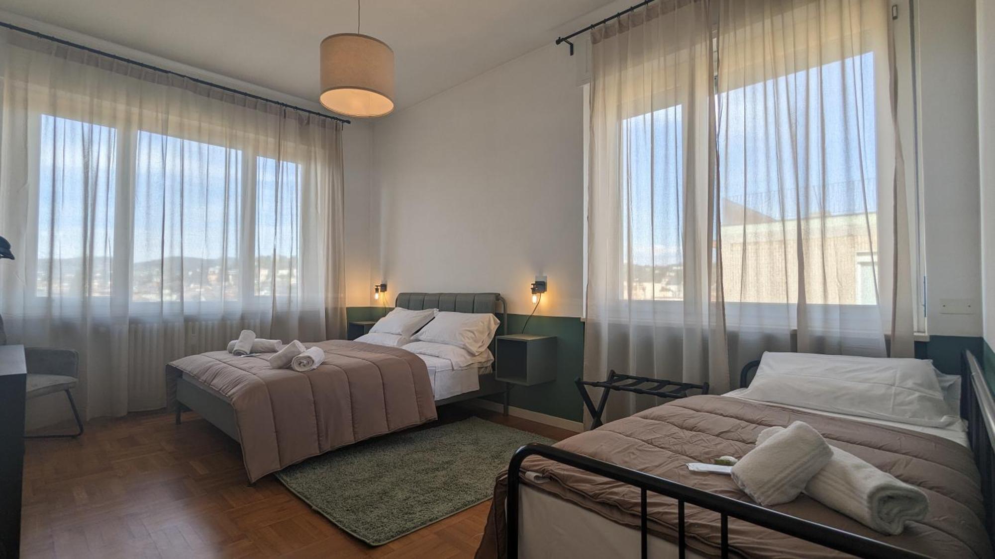 Appartamento Big House-Private Parking-12" Walk From The Arena Verona Esterno foto