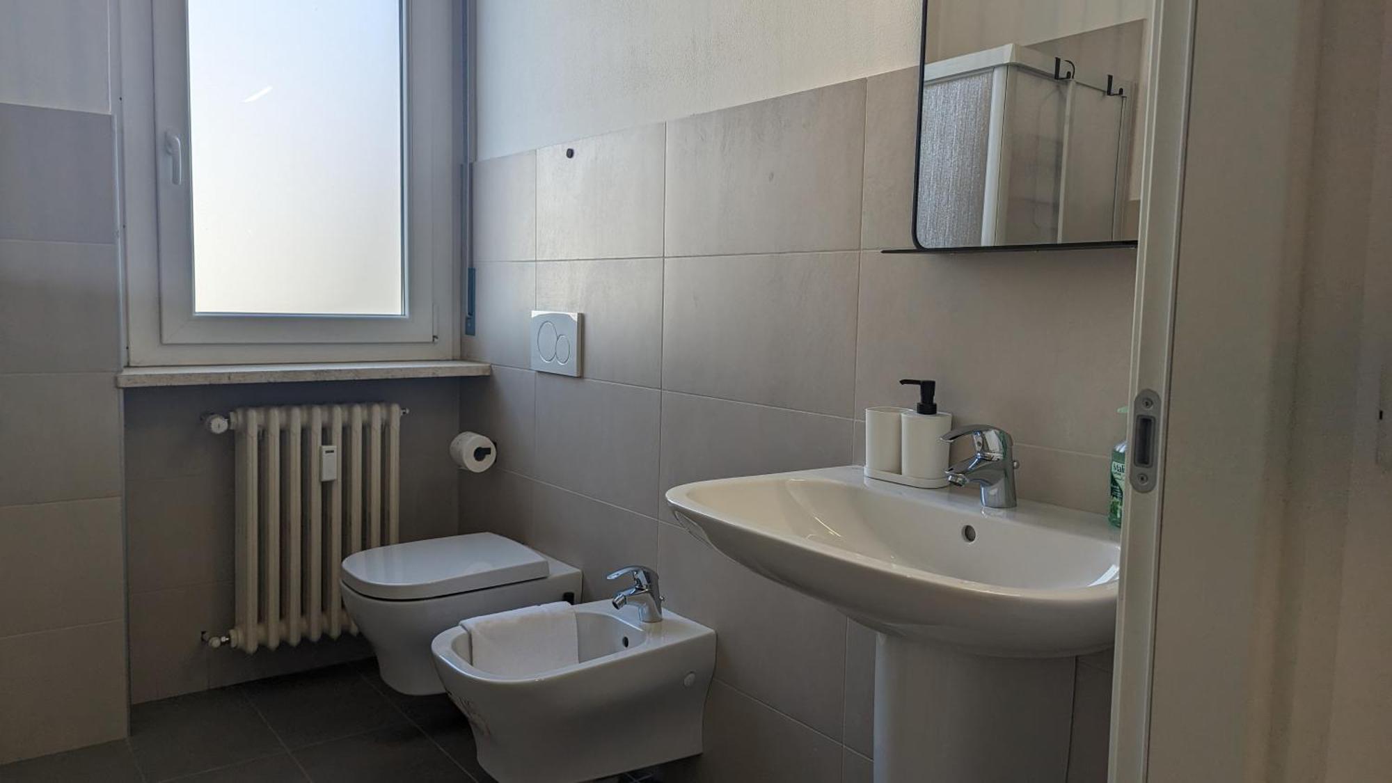 Appartamento Big House-Private Parking-12" Walk From The Arena Verona Esterno foto